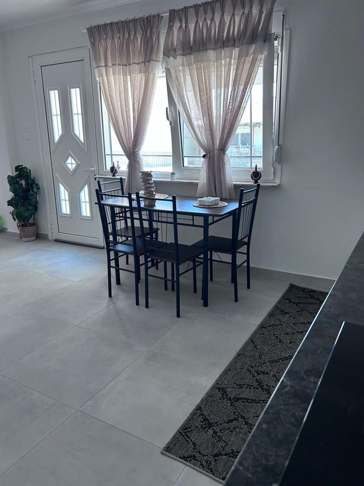 Amaya Pine Rooms كيراموتي المظهر الخارجي الصورة