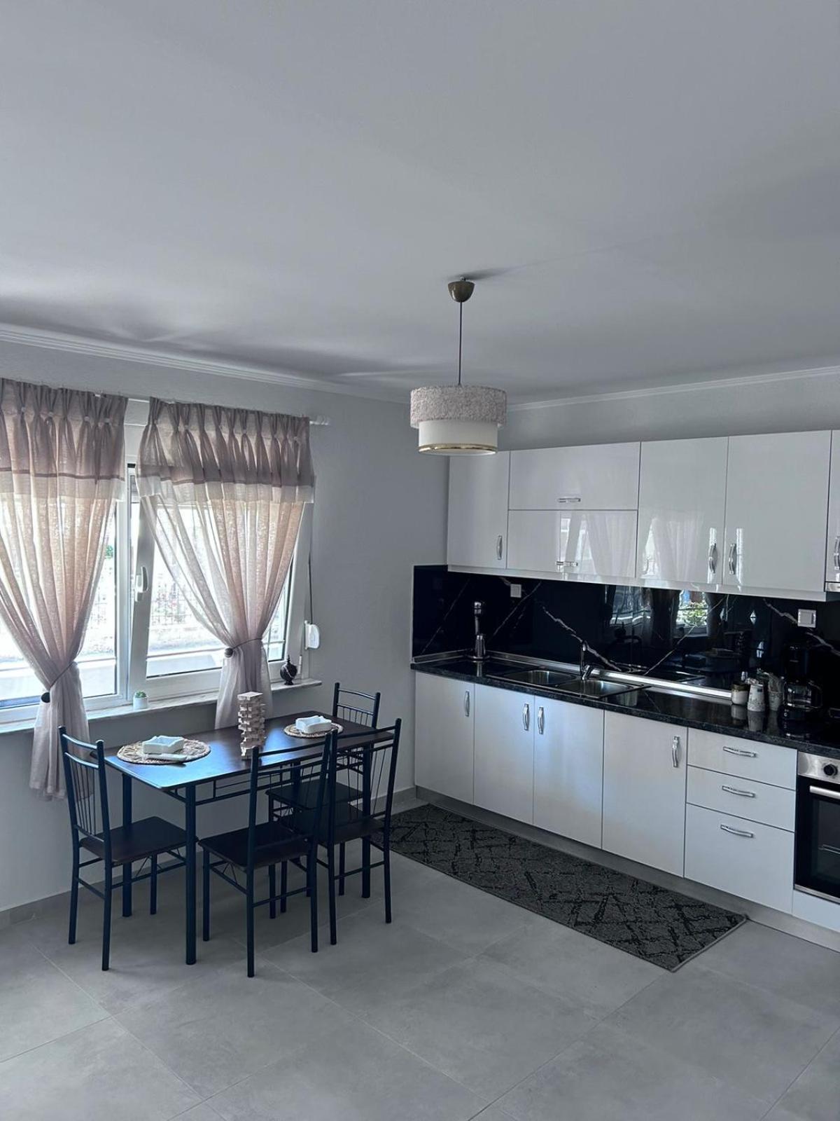 Amaya Pine Rooms كيراموتي المظهر الخارجي الصورة